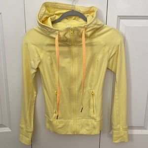 Lululemon Rejuvenate Hoodie Mellow Lemon 2 XXS